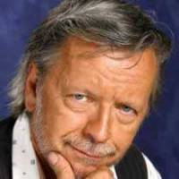 Renaud n'est pas (encore) mort !