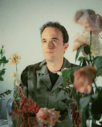 FLOREM : un voyage entre rire et larmes sur son nouvel EP