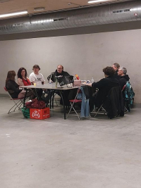 Behind The Veil – Als je dat ziet, een eerste rij met t-shirts van je band … Dan is je doel deels bereikt. Meer T-shirts dus!