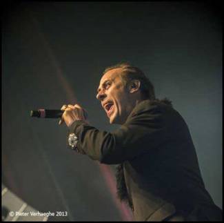 Peter Murphy – de magische wavegothic van Bauhaus herleeft ...