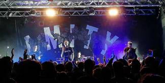 The Amity Affliction - Slapende lammetjes wakker schudden