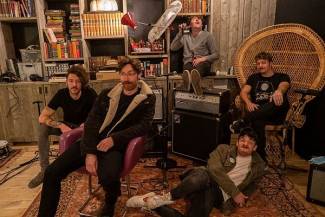RONKER - Live at Hightime Studio (live sessie) - Flirten tussen licht en duisternis