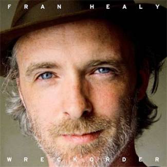 Un premier album solo pour le chanteur de Travis