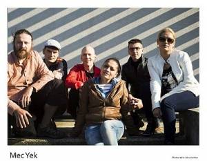 Mec Yek - Piet Maris (Mec Yek, Jaune Toujours) - Wat wij proberen duidelijk te maken, is dat er een dialoog kan gemaakt worden tussen al die verschillende culturen, die interessant is voor beide partijen
