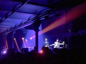 Les Nuits Botanique 2022 - Clap Your Hands Say Yeah - Enthousiaste indie gezelligheid met vlagen nostalgie