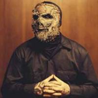 Le bassiste de Slipknot emmené d'urgence à l'hopital