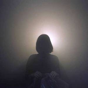 Mirrorring - Fluisteren als een verkouden geest