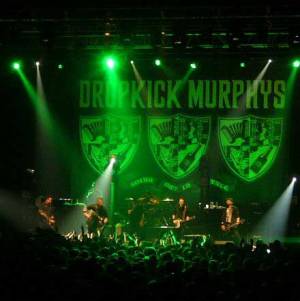 Dropkick Murphys - Genekt door barslechte akoestiek