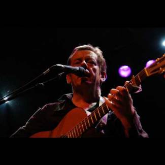 Luka Bloom - Eén man, één gitaar, liters bezieling, tonnen kippenvel