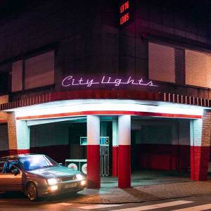 Sonnfjord au cœur de la tempête du désert…