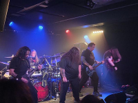 Monstrosity - Monstrosity had geen support nodig!
