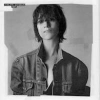 Charlotte Gainsbourg  a encore de beaux "Rest"