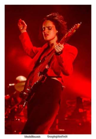 Anna Calvi creëert een bijzonder sfeertje!  