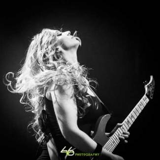 The Iron Maidens - Een waardig vrouwelijk alternatief op the real stuff! 