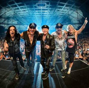 Ce n’est pas demain la veille que les membres de Scorpions seront admis en maison de retraite…