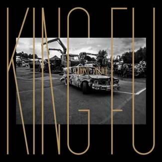 King Fu poursuivi par la police fantôme…