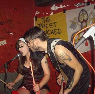 The Devils - Brutale kaakslag