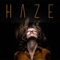 Haze dans le flou…