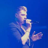 John Newman heeft nog wat werk om zijn Northern Soul live te doen overtuigen