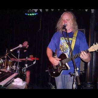 Uz Jsme Doma - Tsjechish monument nog niet in verval