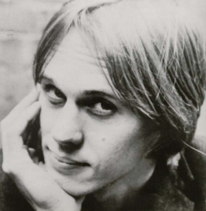Le punk/rock américain vient de perdre un de ses pionniers : Tom Verlaine est décédé ce samedi 28 janvier 2023.