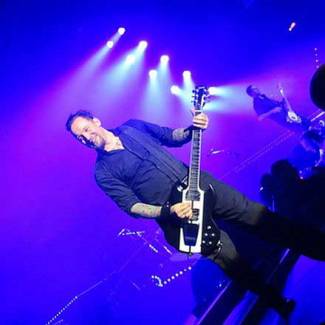 Volbeat neemt metaltroon over...