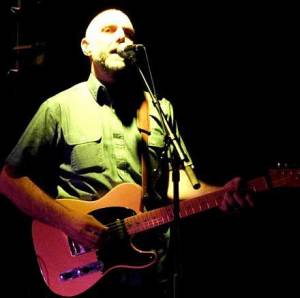 Exit Verse - Eenvoudig gitaarvernuft voor een wel zeer select publiek