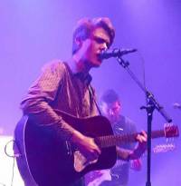 Mooneye - cd release - Kippenvelmomenten en de potentie om door te breken.