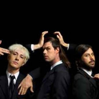 Un nouveau clip pour Liars…