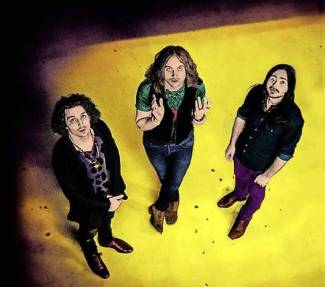 Dirty Sound Magnet croule sous le poids des heures…