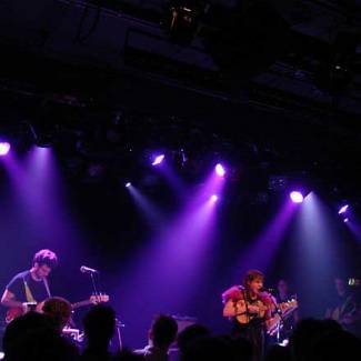 Kleurrijk en begeesterende tUnE-yArDs