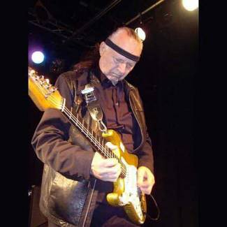 Dick Dale - Krasse knar staat nog bijzonder scherp