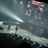 Springlevende AC/DC na al die jaren!
