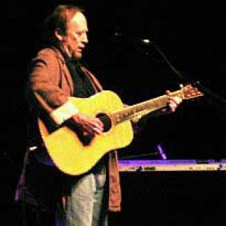 Stephen Stills: invloedrijke artiest gehinderd door stem