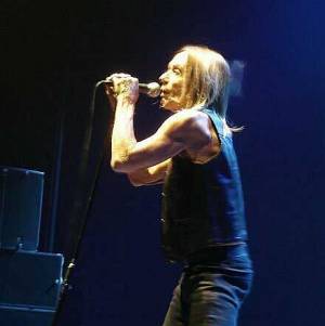 Les Paradis Artificiels 2010: Iggy &amp; The Stooges, The Black Box Revelation en Triggerfinger