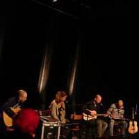 Isbells en Gabriel Rios: flikkerlichtjespop!