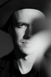 Finn Andrews se fait son cinéma…