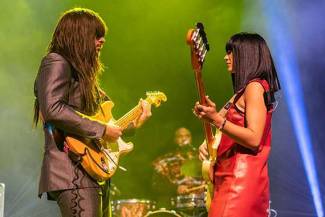 Khruangbin - Een vreedzame en groovy vlucht