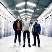 Entre folk hypnotique et blues-rock ...