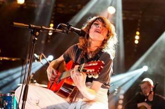 Aldous Harding - Honingzoete meditatiesessie